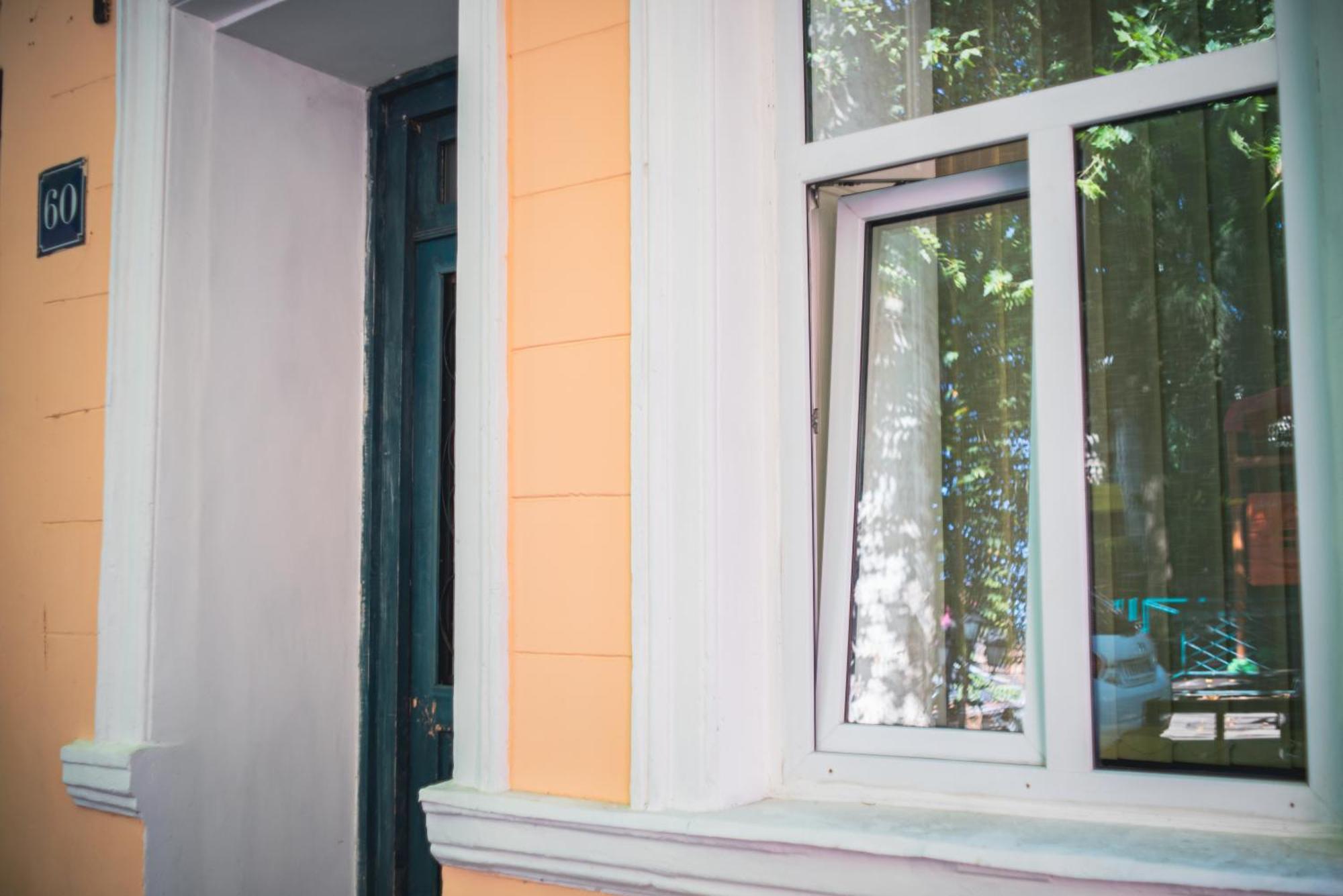 Noah Apartment Tbilisi ภายนอก รูปภาพ